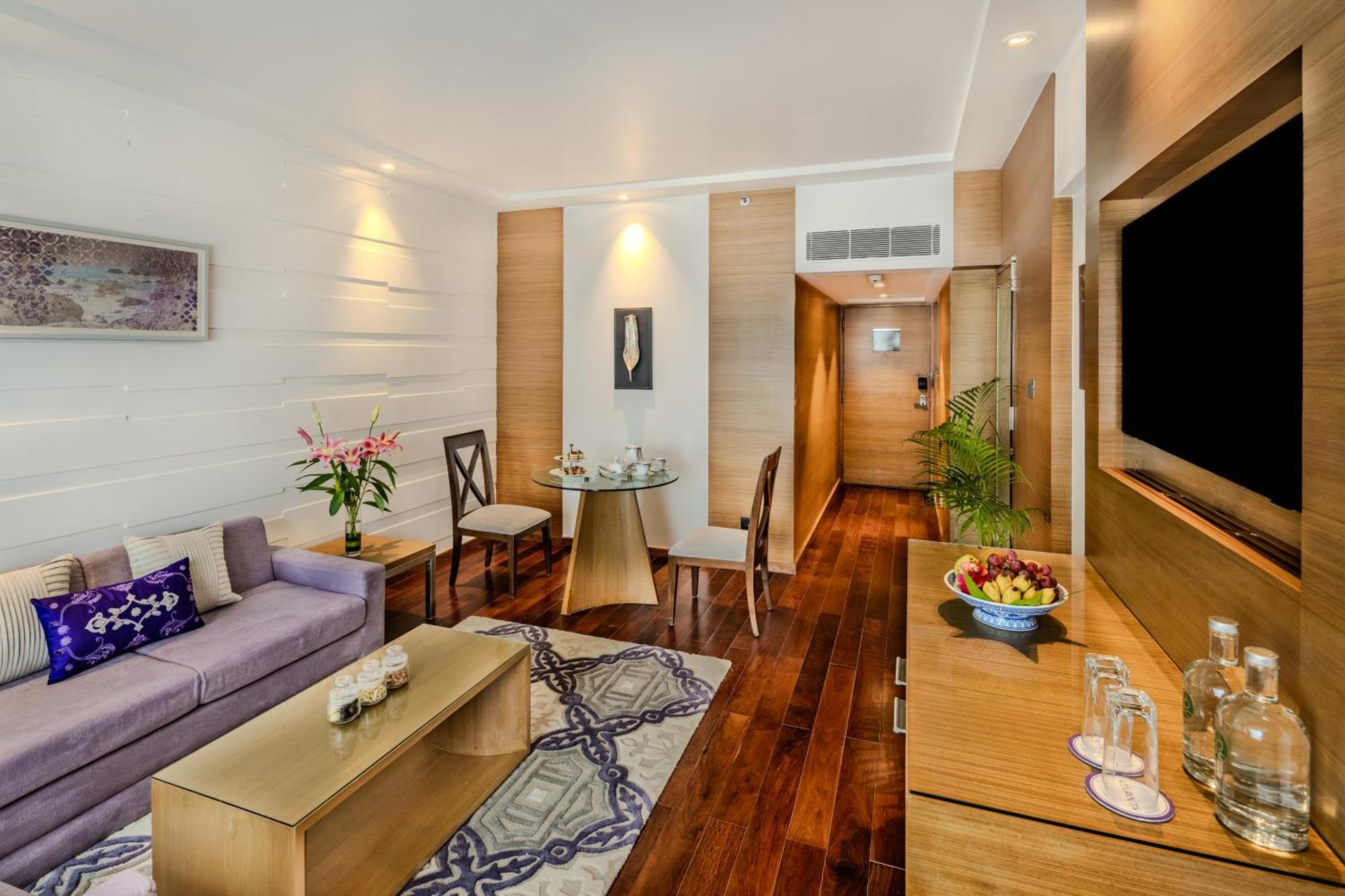 วิวันตา บาย ทาจ - ปานาจี Hotel ปณชี ภายนอก รูปภาพ