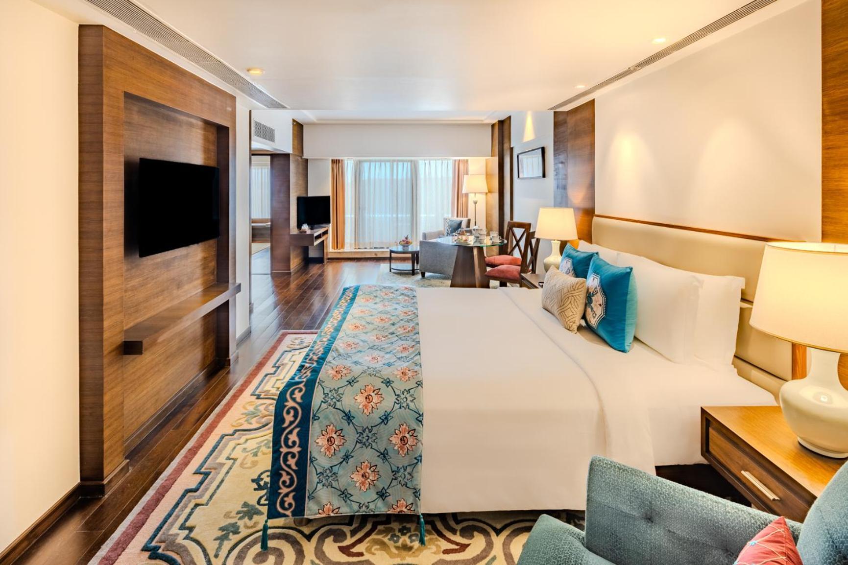 วิวันตา บาย ทาจ - ปานาจี Hotel ปณชี ภายนอก รูปภาพ
